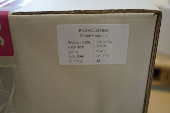 3 kasser med diverse NDS kosttilskud 