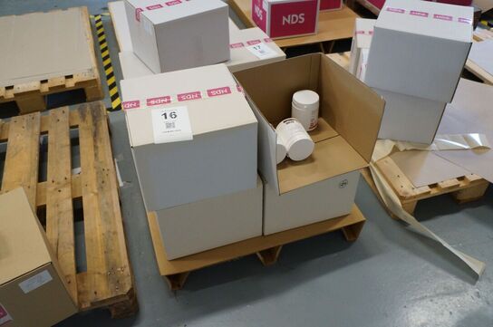 3 kasser med diverse NDS kosttilskud 