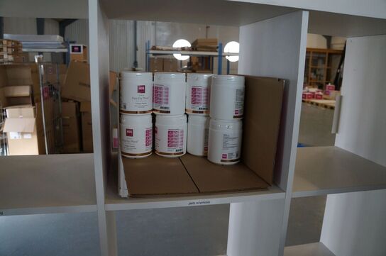 Indhold på reol af diverse NDS kosttilskud 