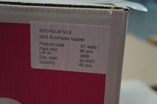 3 kasser med diverse NDS kosttilskud 