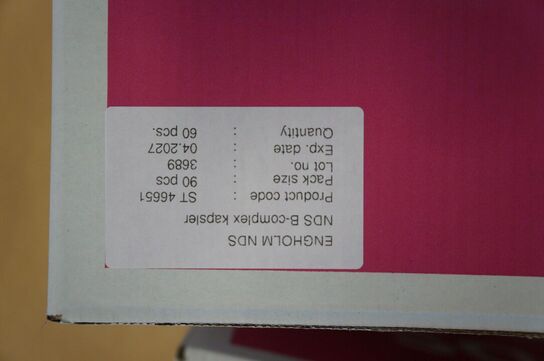 3 kasser med diverse NDS kosttilskud 