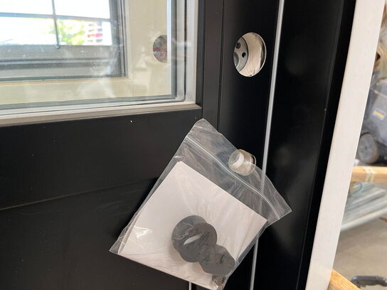 2 Døre med glas rude