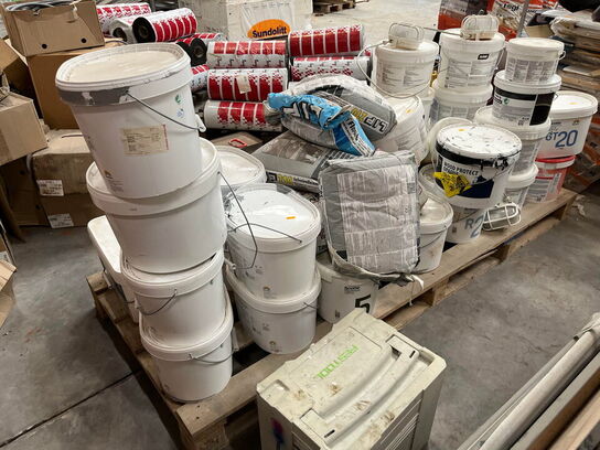 1 Palle med Assoreret Matrialer