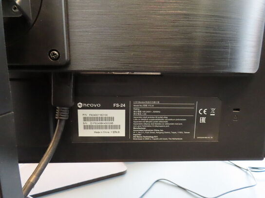 2 stk. monitor, NEOVO FS-24, med keybord
