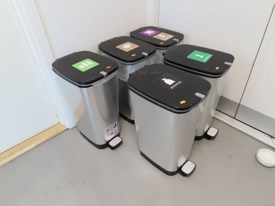 5 stk. affaldssorterings spande, KIS CHIC BIL L