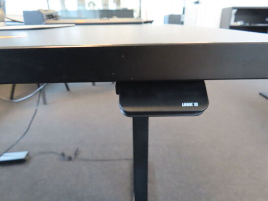 El. hæve/sænke skrivebord, RUMAS, med udtrækskuffe