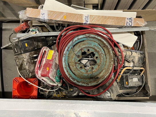 1 Palle med Assortert Værktøj