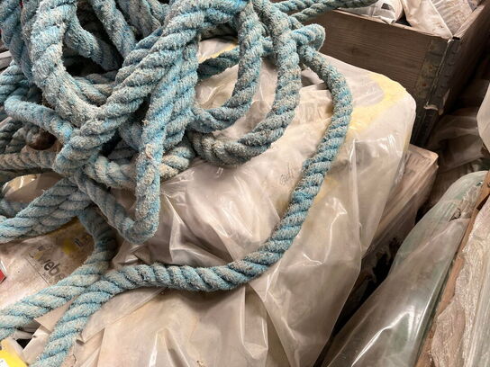 2 Palle med Bla. Sprøjte Beton og Betonmørtel