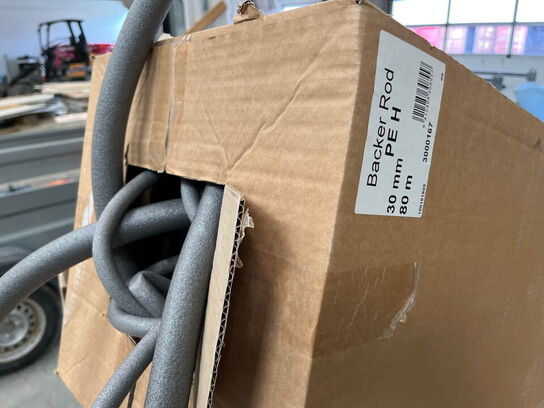 1 Palle med Assortert Byggematrialer