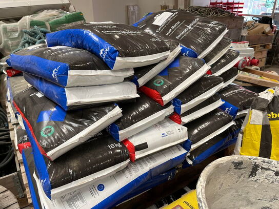 2 Paller med Elementfugemørtel