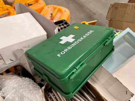 1 Palle med Assoreret Matrialer