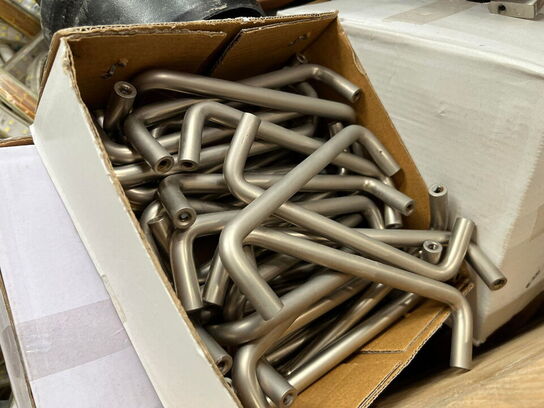 1 Palle med Assoreret Matrialer