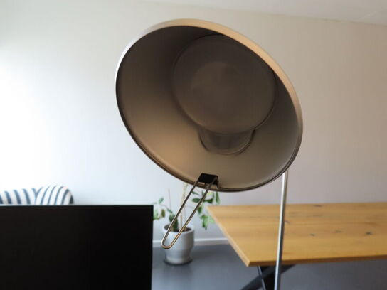 El. hæve/sænke skrivebord, RUMAS, med udtrækskuffe og lampe