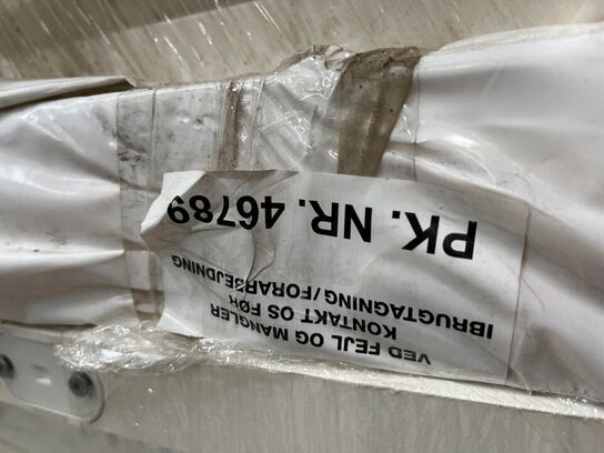 1 Palle med Assortert Byggematrialer