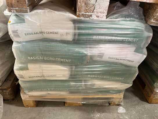 2 Palle med Lip Limmørtel og med Basis Cement