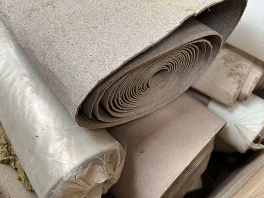 1 Palle med Assoreret Matrialer