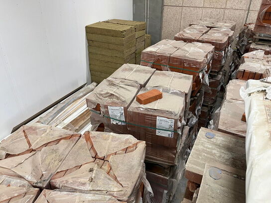 15 Kvart paller med Mursten