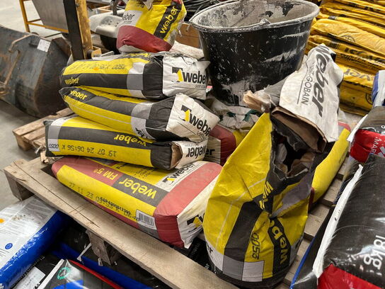 2 Paller med byggematrealer 