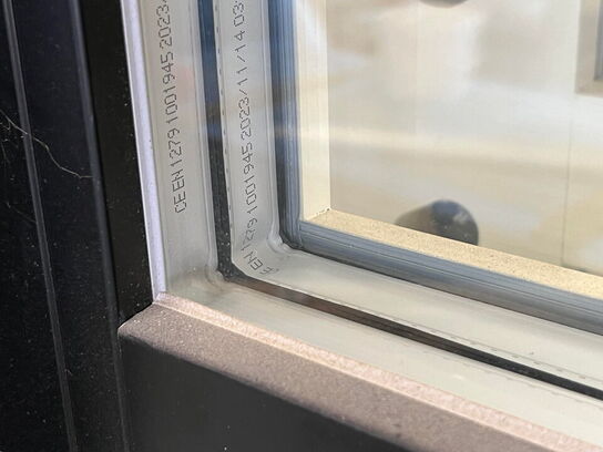 2 Døre med glas rude