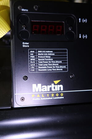 Moving head MARTIN PAL1200