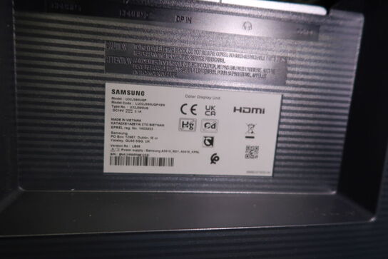 2 stk. computerskærme SAMSUNG U32J590UQP