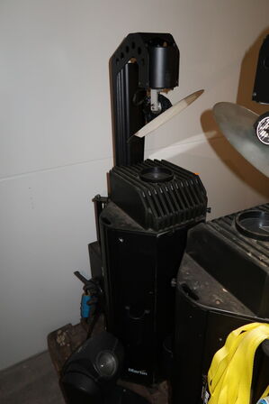 Moving head MARTIN PAL1200