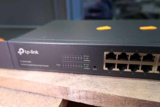 Smart switch TP-LINK TL-SG1016DE