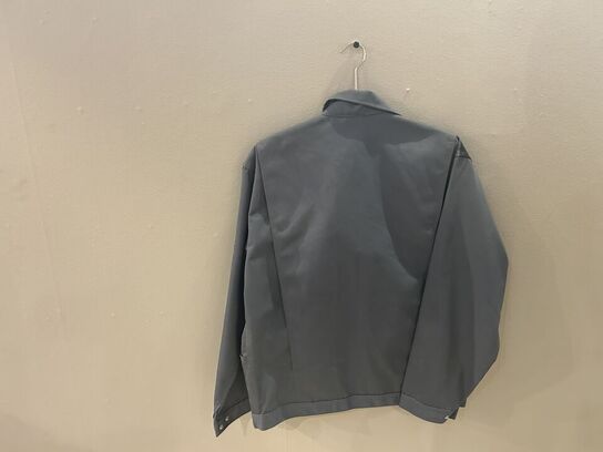 Engel Jakke, Str 108