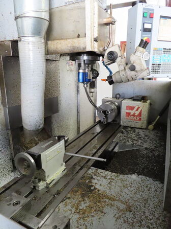 4 akset bearbejdningscenter, fabr. HAAS, type TM 2 HE årg. 2005