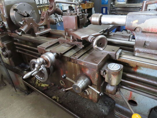 Drejebænk, fabr. VDF, type 18 RO