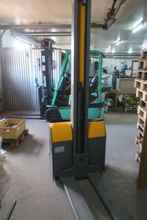 El-stabler, MITSUBISHI EMC 110 - Bemærk: Kan først afhentes d. 29/4