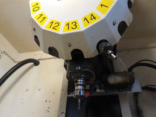 4 akset bearbejdningscenter, fabr. FANUC, type ROBODRILL Q T14 I AL årg 1999