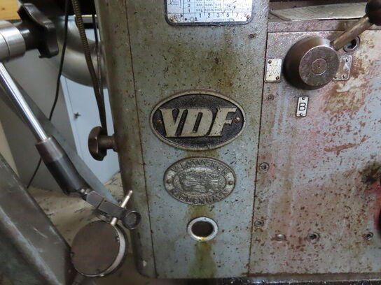 Drejebænk, fabr. VDF, type 18 RO