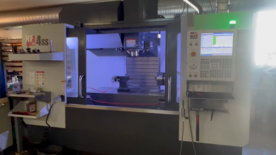 4 akset bearbejdningscenter, fabr. HAAS, type VF 4SS årg 2019 # KUN KØRT 332 timer