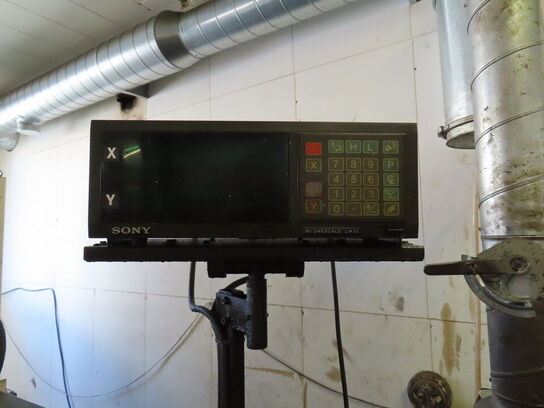 Rundslibemaskine m/innersliber, fabr. TOS, type BU 28 x 1000 årg 1982