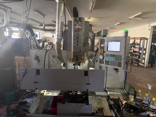 4 akset bearbejdningscenter, fabr. HAAS, type TM -2 HE årg 2006