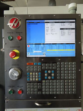 4 akset bearbejdningscenter, fabr. HAAS, type VF 4 SS årg 2013