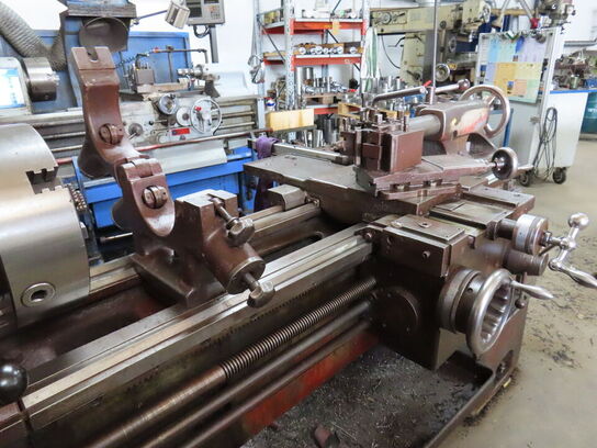 Drejebænk, fabr. VDF, type 18 RO