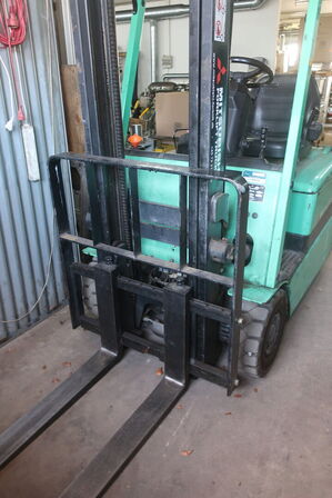 Gaffeltruck, MITSUBISHI - Bemærk: Kan først afhentes d. 29/4