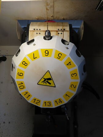 4 akset bearbejdningscenter, fabr. FANUC, type ROBODRILL Q T14 I AL årg 1999