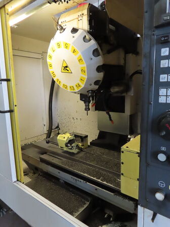 4 akset bearbejdningscenter, fabr. FANUC, type ROBODRILL Q T14 I AL årg 1999