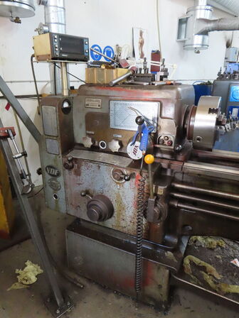 Drejebænk, fabr. VDF, type 18 RO