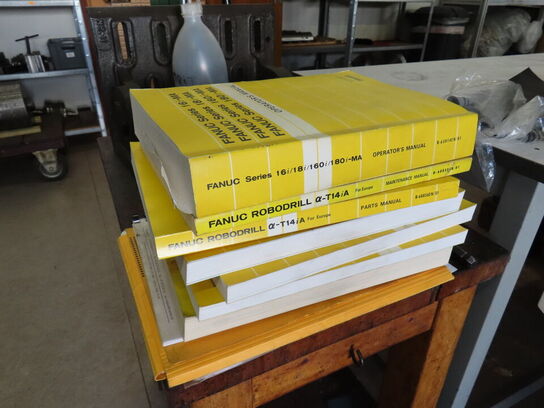 4 akset bearbejdningscenter, fabr. FANUC, type ROBODRILL Q T14 I AL årg 1999