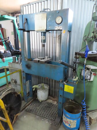 Værkstedspresse, fabr. AC, type 25 T