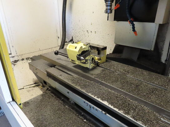 4 akset bearbejdningscenter, fabr. FANUC, type ROBODRILL Q T14 I AL årg 1999