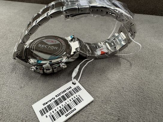 Armbåndsur SECTOR 230 43 MM CHRO GREEN DIAL BR SS