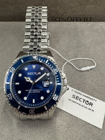 Armbåndsur SECTOR 230 43 MM 3H BLUE DIAL BR SS