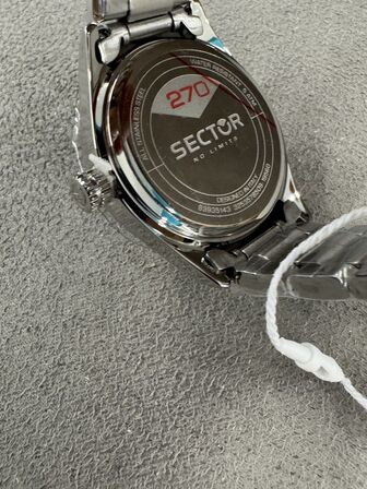 Armbåndsur SECTOR 270 30 MM 3H W/SILVER DIAL BR SS