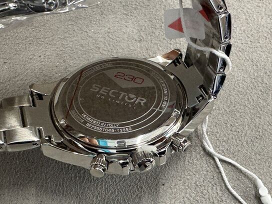 Armbåndsur SECTOR 230 43 MM CHRO GREEN DIAL BR SS