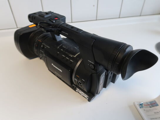 Kamera PANASONIC AC-AC130EJ